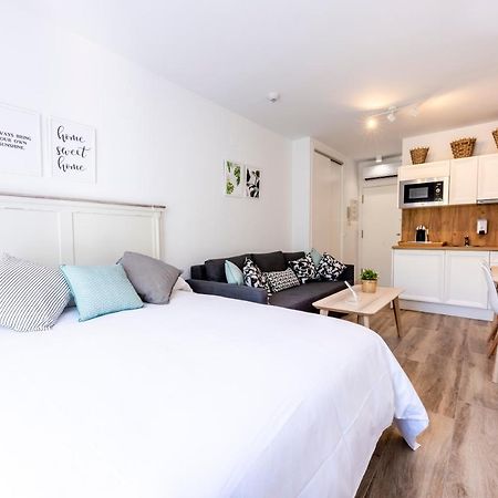 Apartamentos Toboso Plaza Нерха Екстер'єр фото A studio apartment