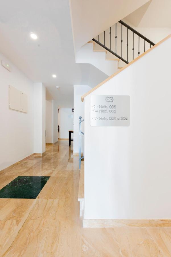 Apartamentos Toboso Plaza Нерха Екстер'єр фото Interior of the building